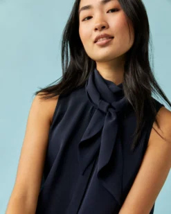 Sleeveless Tie-Neck Blouse In Navy Silk Crepe De Chine -ULLA JOHNSON || Joseph || A.P.C. Sales Store M 23 NOV EDITORIAL PDP 4