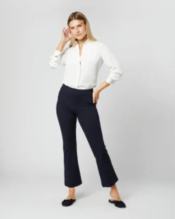 Icon Blouse In Ivory Silk Crepe De Chine -ULLA JOHNSON || Joseph || A.P.C. Sales Store S17146 446