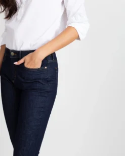 Flare Cropped 5-Pocket Jean In Indigo Stretch Denim -ULLA JOHNSON || Joseph || A.P.C. Sales Store S42279 10