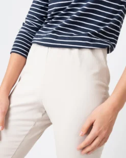 Faye Flare Cropped Pant In Khaki Stretch Twill -ULLA JOHNSON || Joseph || A.P.C. Sales Store S60577 6