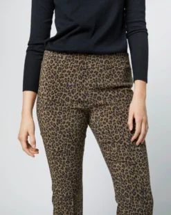 Faye Flare Cropped Pant In Olive Leopard -ULLA JOHNSON || Joseph || A.P.C. Sales Store S71393 1790